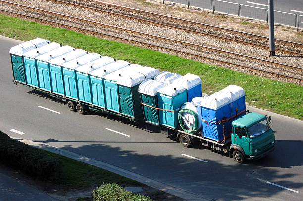 Best Porta potty rental near me  in Luling, TX